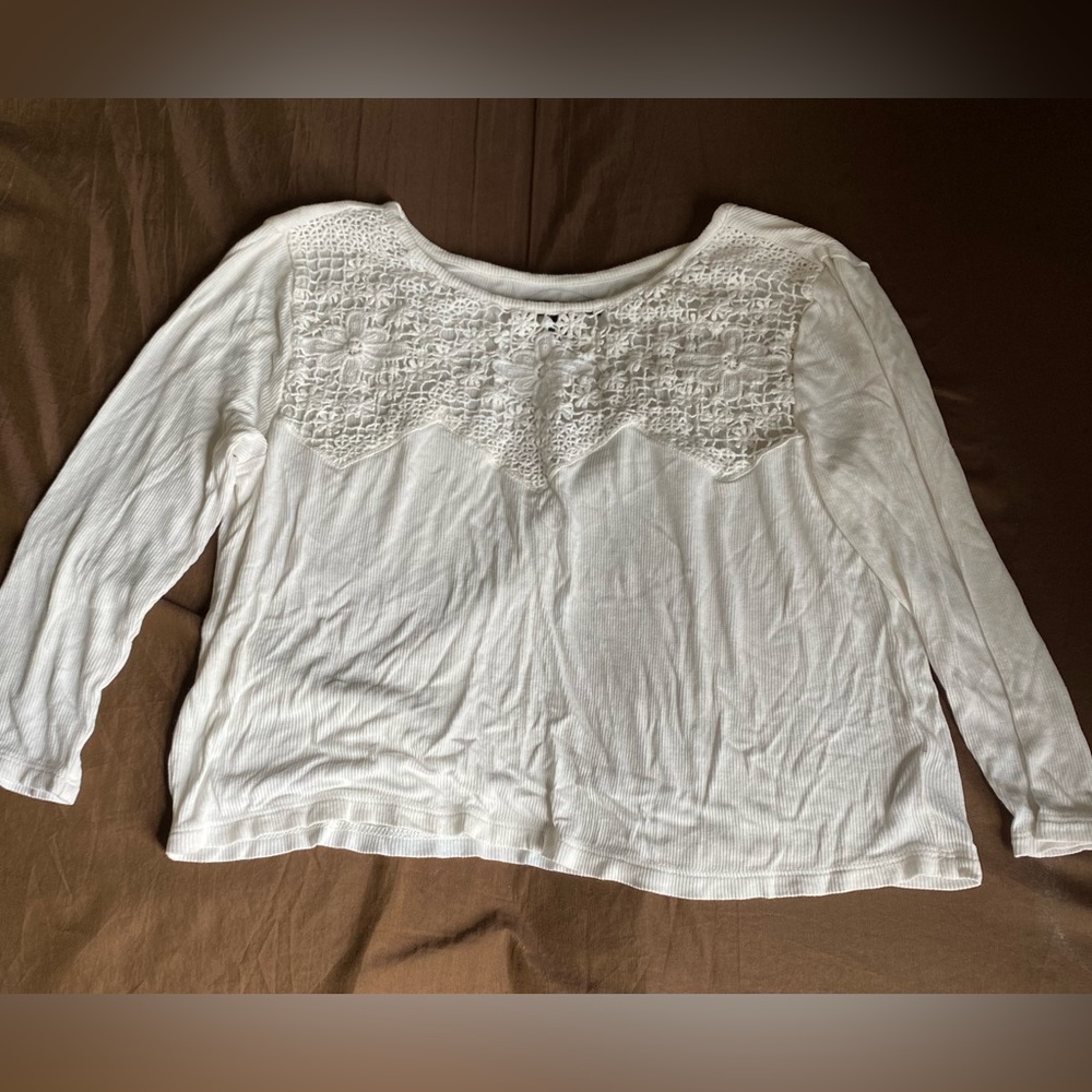 American Eagle outfitters size large